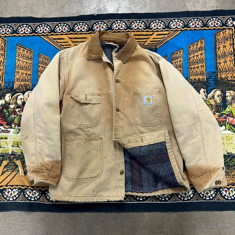 SOLD Tan Carhartt Chore Jacket size large Detroit jacket blanket lined 23x28